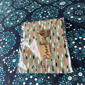 Avenue 9 necklace “Brave”, NEW